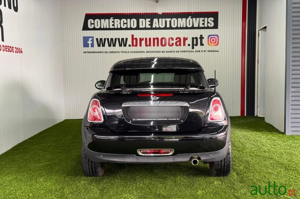 2013' MINI Coupé Cooper photo #4