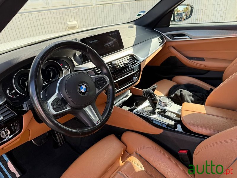 2019' BMW Série 5 E Iperformance photo #4