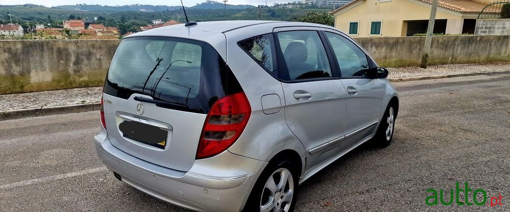 2008' Mercedes-Benz A 180 Avantgarde photo #3