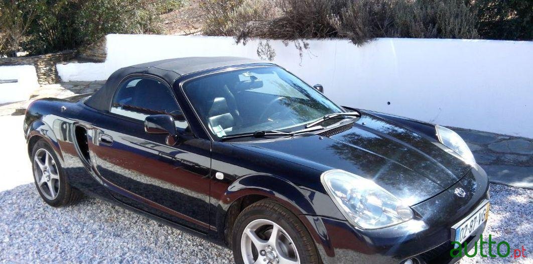 2003' Toyota MR2 Cabrio photo #1