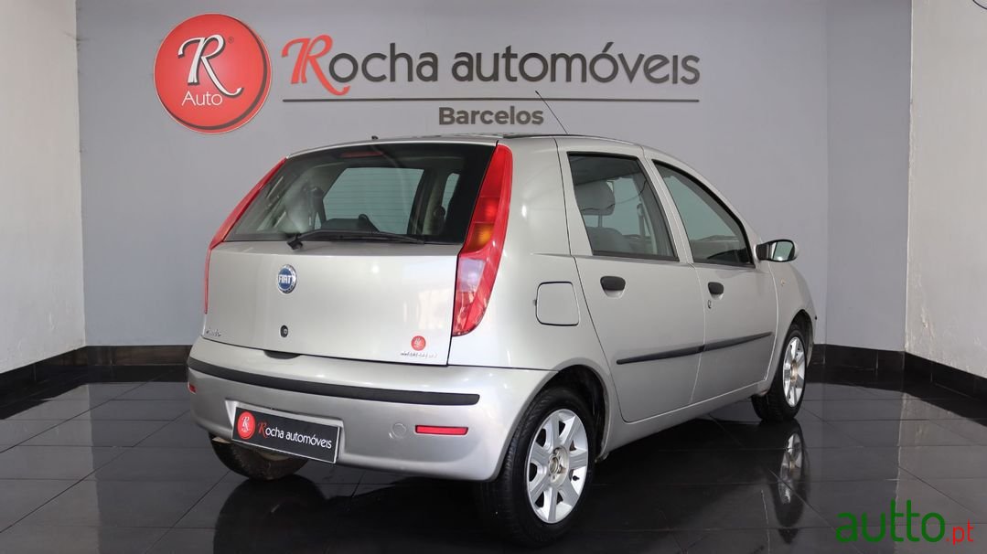 2004' Fiat Punto photo #4