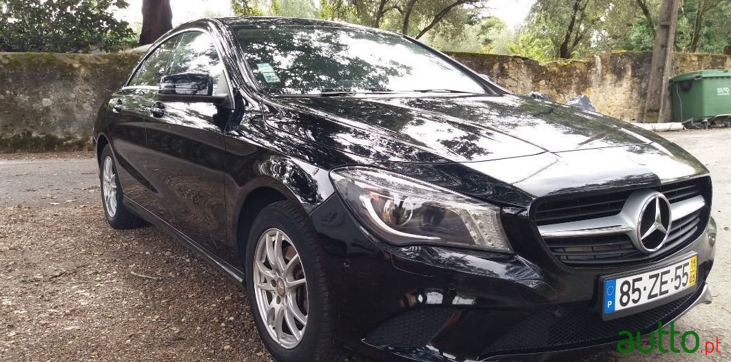 2015' Mercedes-Benz Cla-180 photo #1