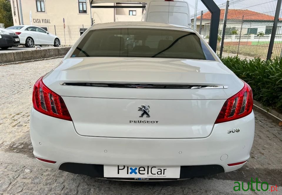 2012' Peugeot 508 photo #6