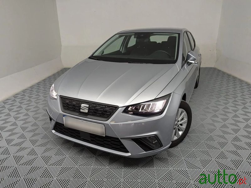 2022' SEAT Ibiza 1.0 Tsi Style Dsg photo #4