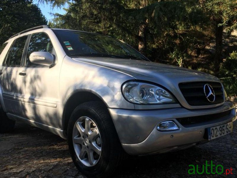 2001' Mercedes-Benz Ml-270 photo #3