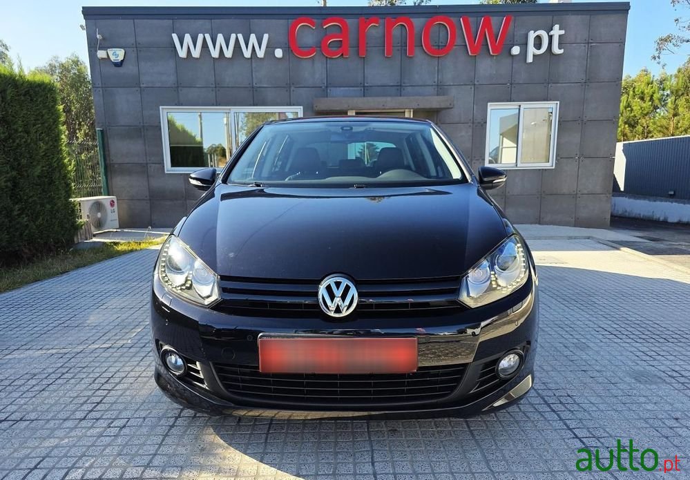 2012' Volkswagen Golf photo #2