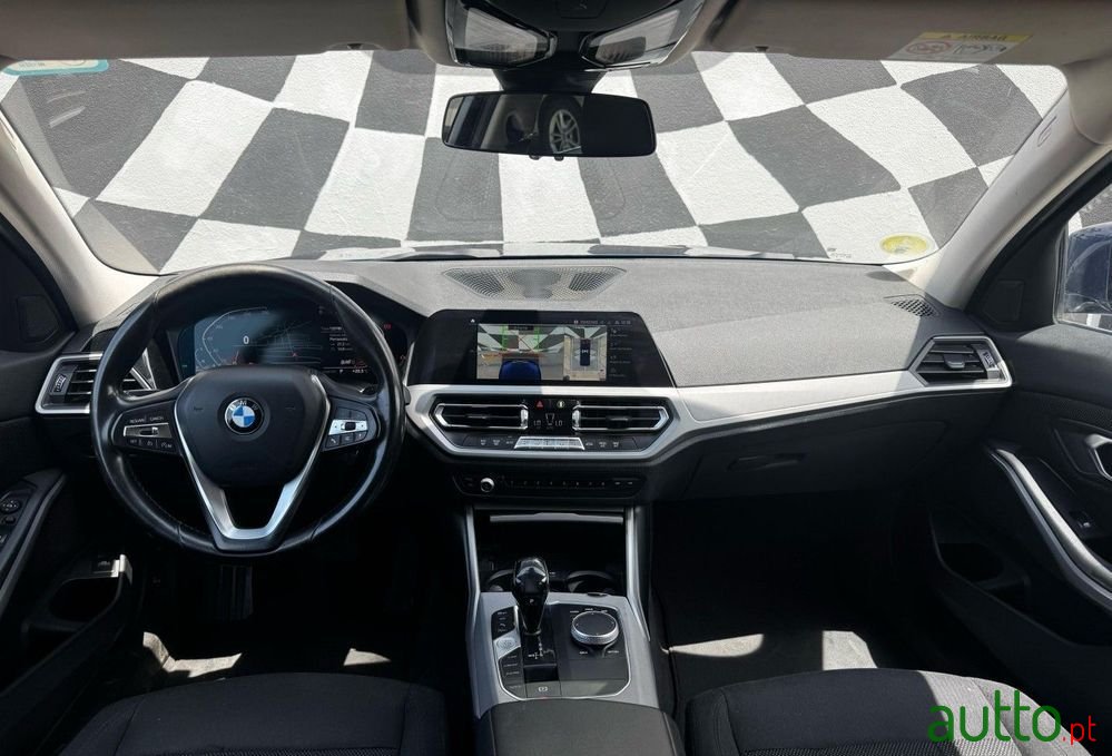 2019' BMW Série 3 D Touring Aut. photo #2