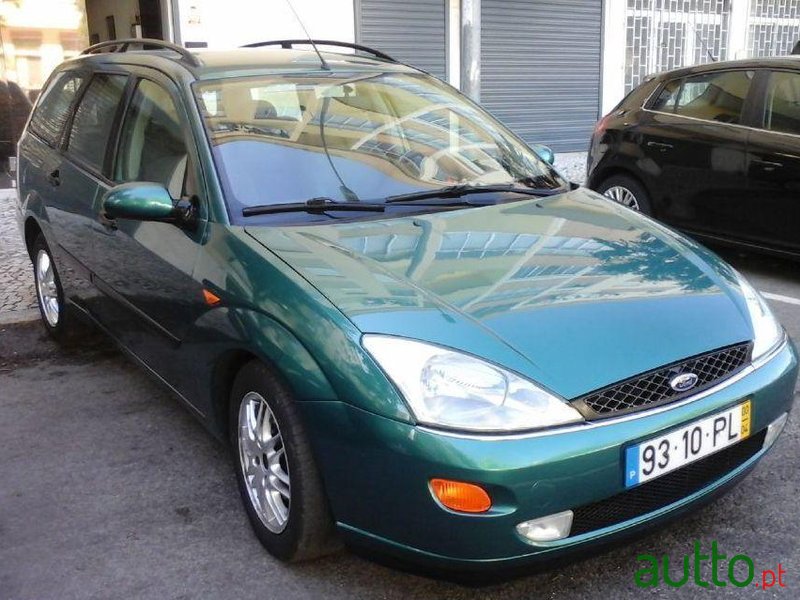 2000' Ford Focus Sw photo #4