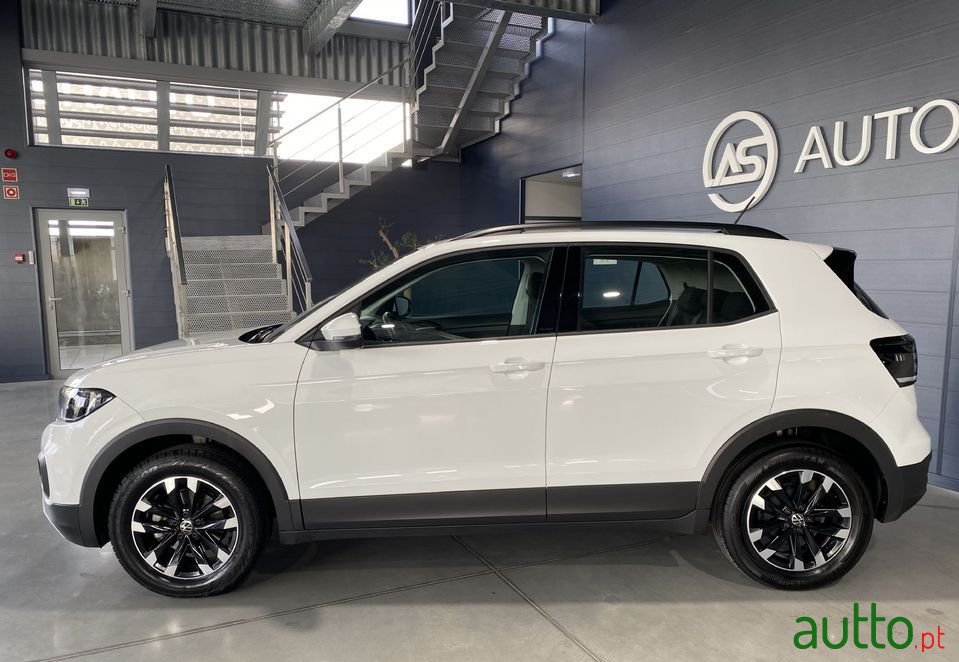 2021' Volkswagen T-Cross photo #2