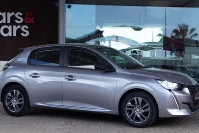 2022' Peugeot 208