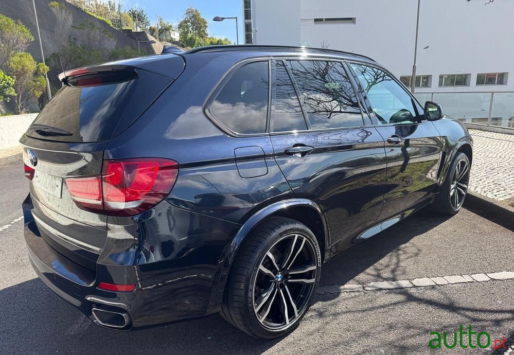 2015' BMW Série X 25 D Sdrive Pack M photo #3
