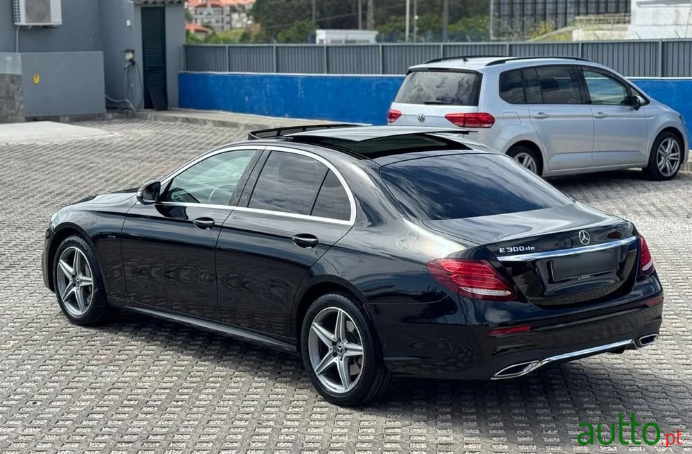 2020' Mercedes-Benz Classe E De Amg Line photo #4