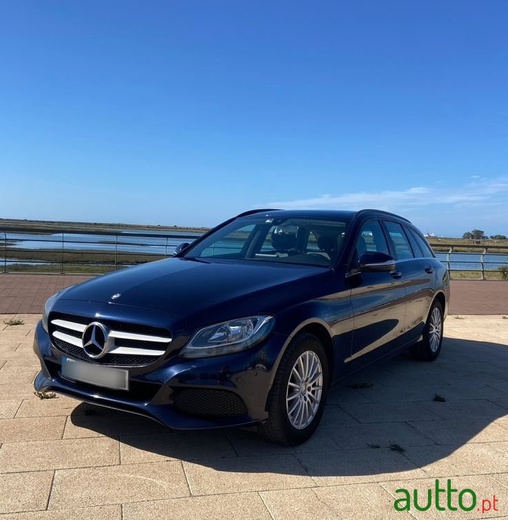 2014' Mercedes-Benz C 200 photo #2