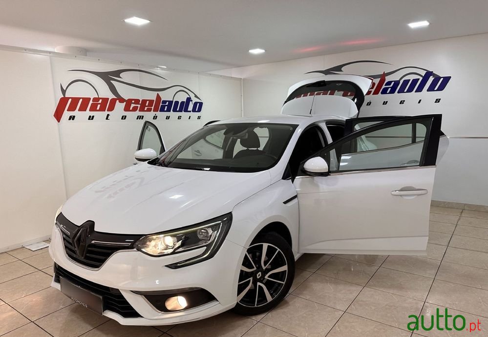 2016' Renault Megane 1.5 Dci Zen photo #6