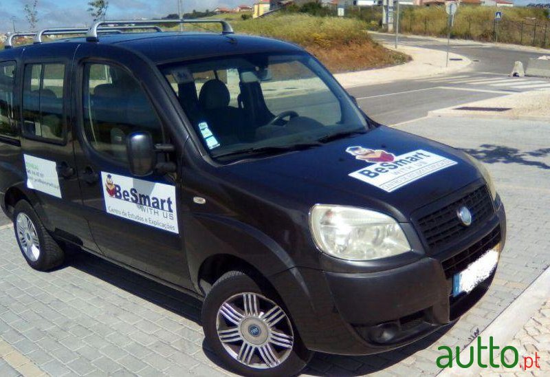 2007' Fiat Doblo photo #3