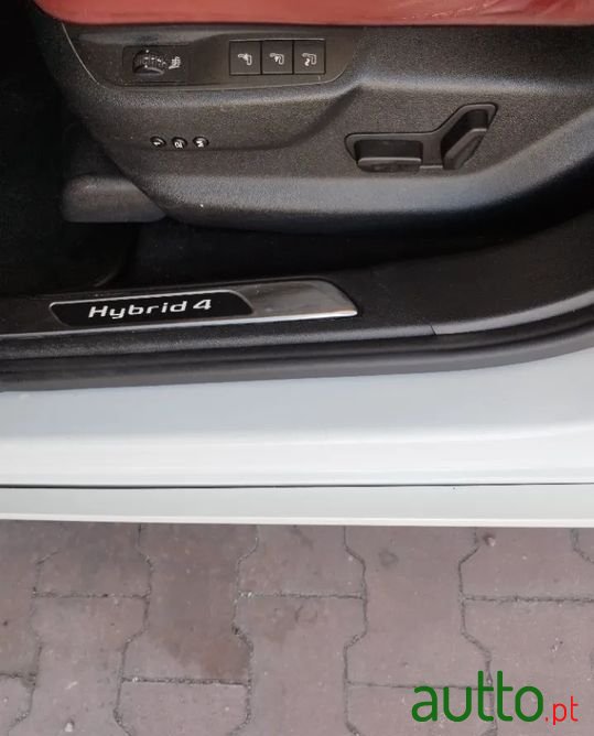 2012' Citroen DS5 photo #3