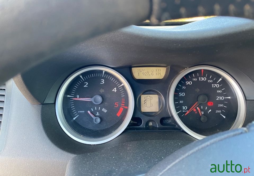 2006' Renault Megane Break photo #2