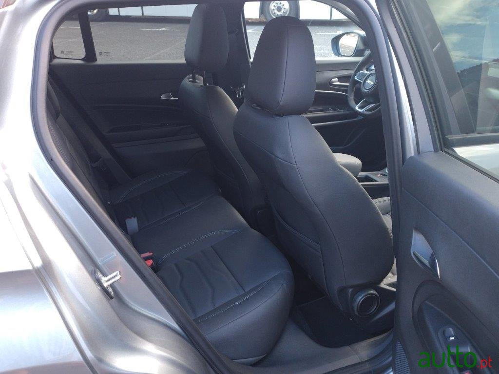 2024' Jeep Avenger BEV ALTITUDE 100% Eletrico 115 photo #7