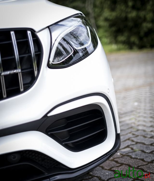 2018' Mercedes-Benz Classe Glc photo #5