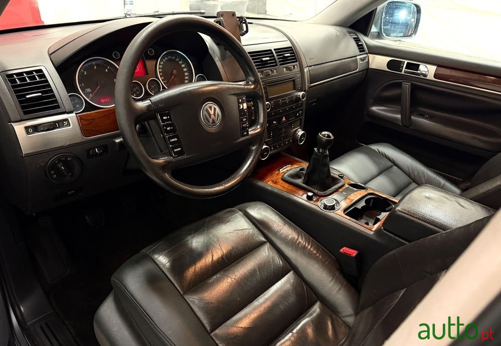 2003' Volkswagen Touareg 2.5 Tdi photo #5