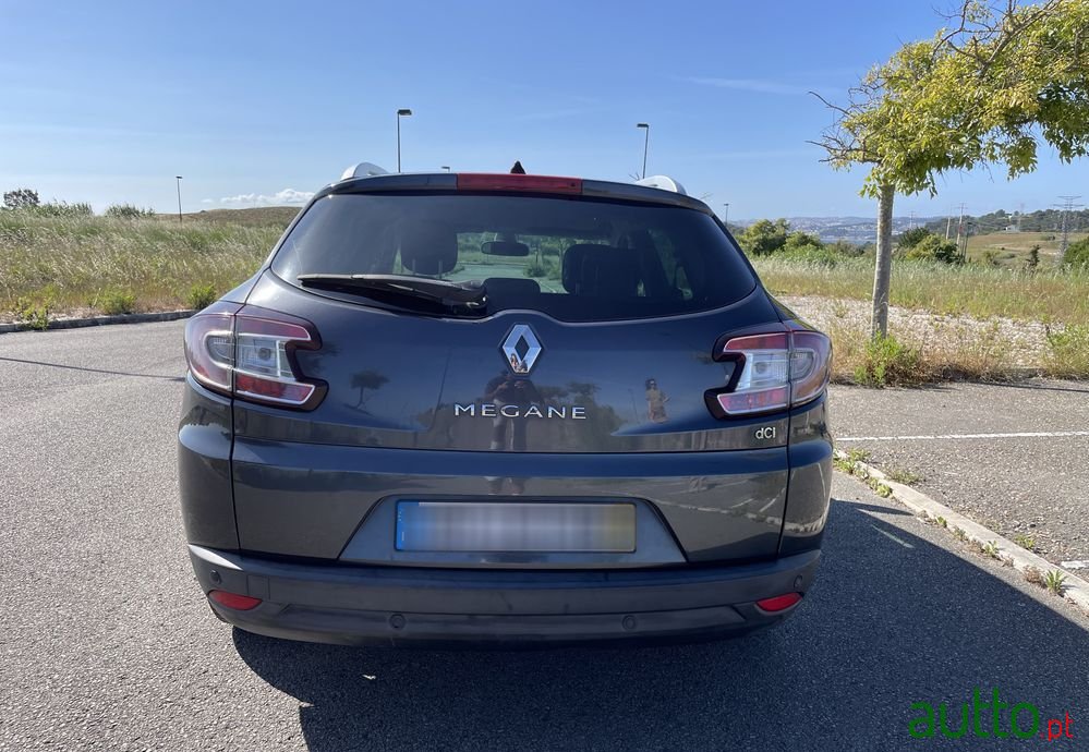 2010' Renault Mégane Sport Tourer photo #5