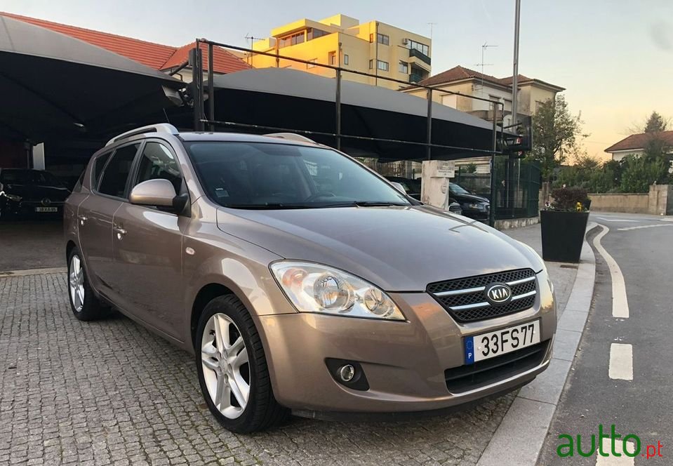 2008' Kia Ceed Sw photo #1