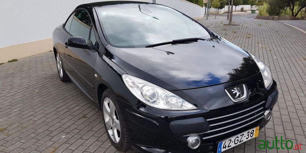 2008' Peugeot 307 photo #2