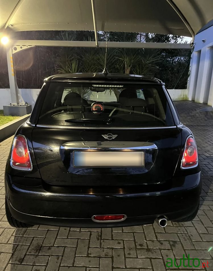 2009' MINI One D photo #6