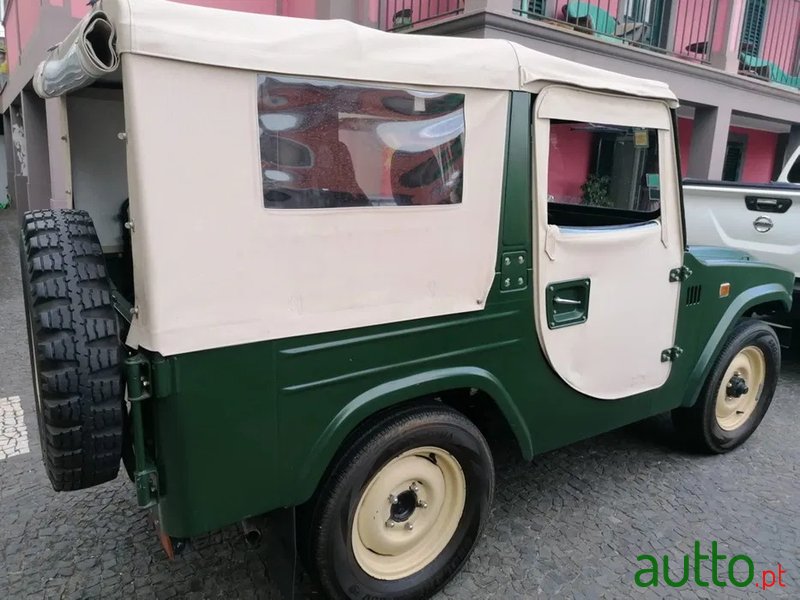 1978' Daihatsu Delta photo #2