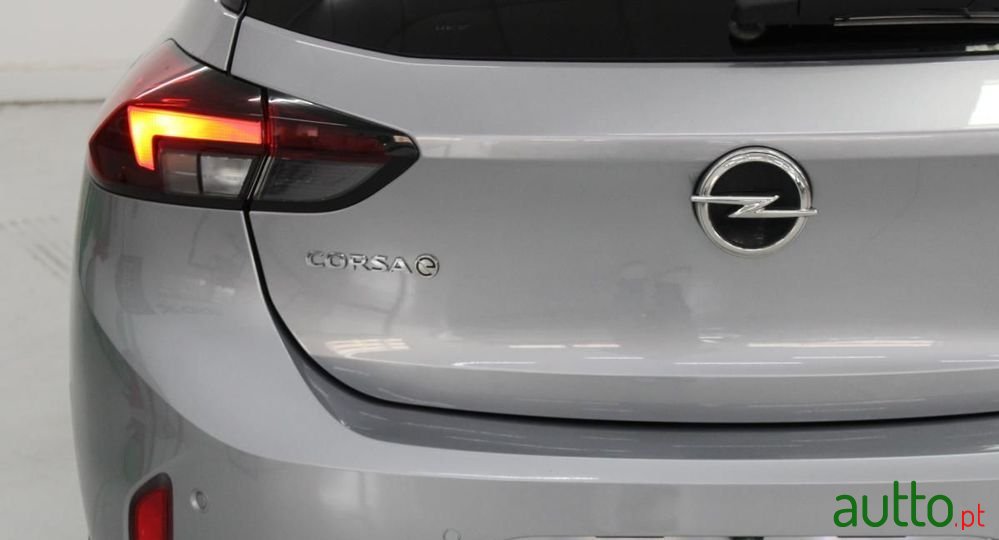 2020' Opel Corsa-e Elegance photo #5