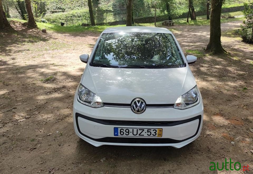 2018' Volkswagen Up photo #2