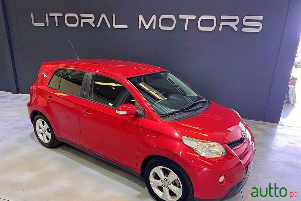 2009' Toyota Urban Cruiser 1.33 Vvt-I photo #2