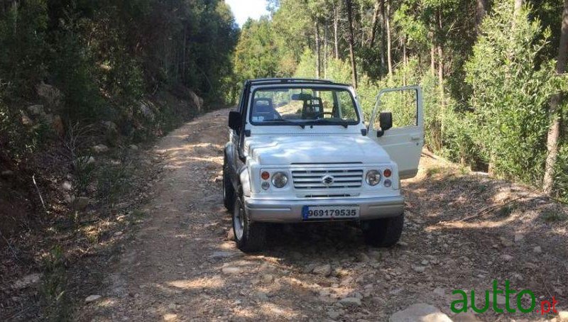 1999' Suzuki Sj Samurai photo #3