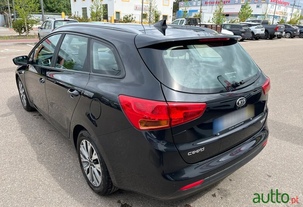 2017' Kia Ceed Sw photo #3