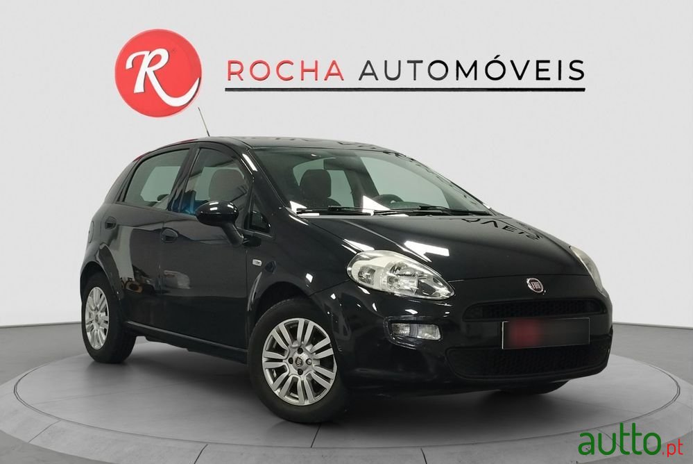 2017' Fiat Punto 1.2 Easy S&S photo #3