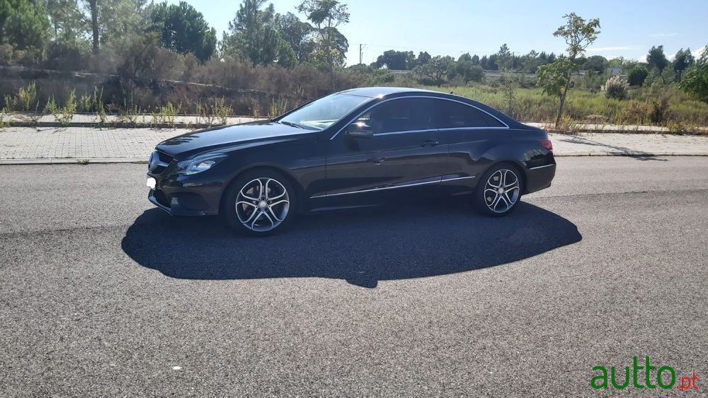 2014' Mercedes-Benz Classe E photo #2