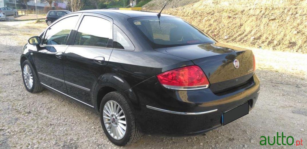 2010' Fiat Linea 1.3 M-Jet Emotion photo #1