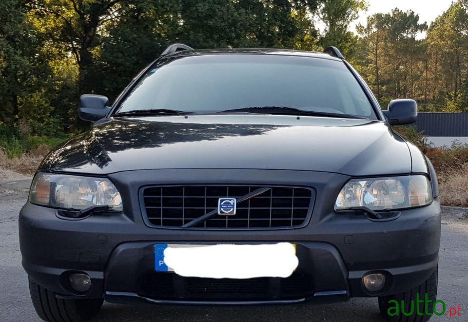 2004' Volvo Xc-70 photo #2