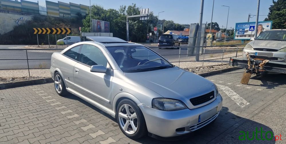 2001' Opel Astra 1.8 16V photo #4