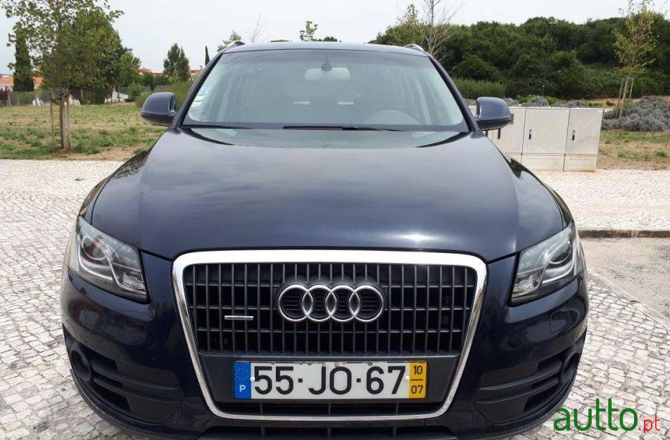 2010' Audi Q5 photo #4