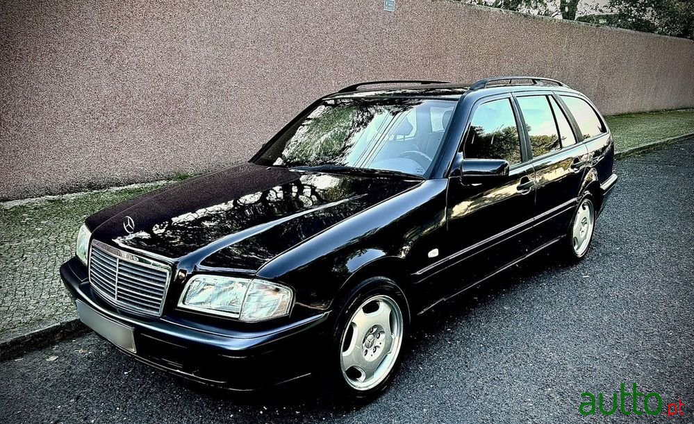 2000' Mercedes-Benz C 220 photo #4