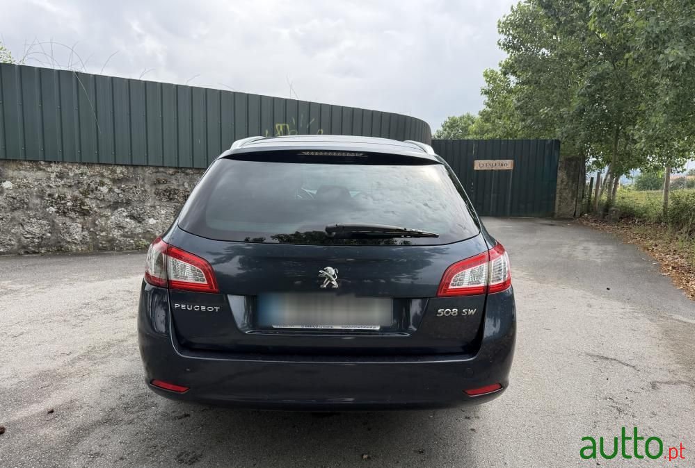 2012' Peugeot 508 Sw photo #6