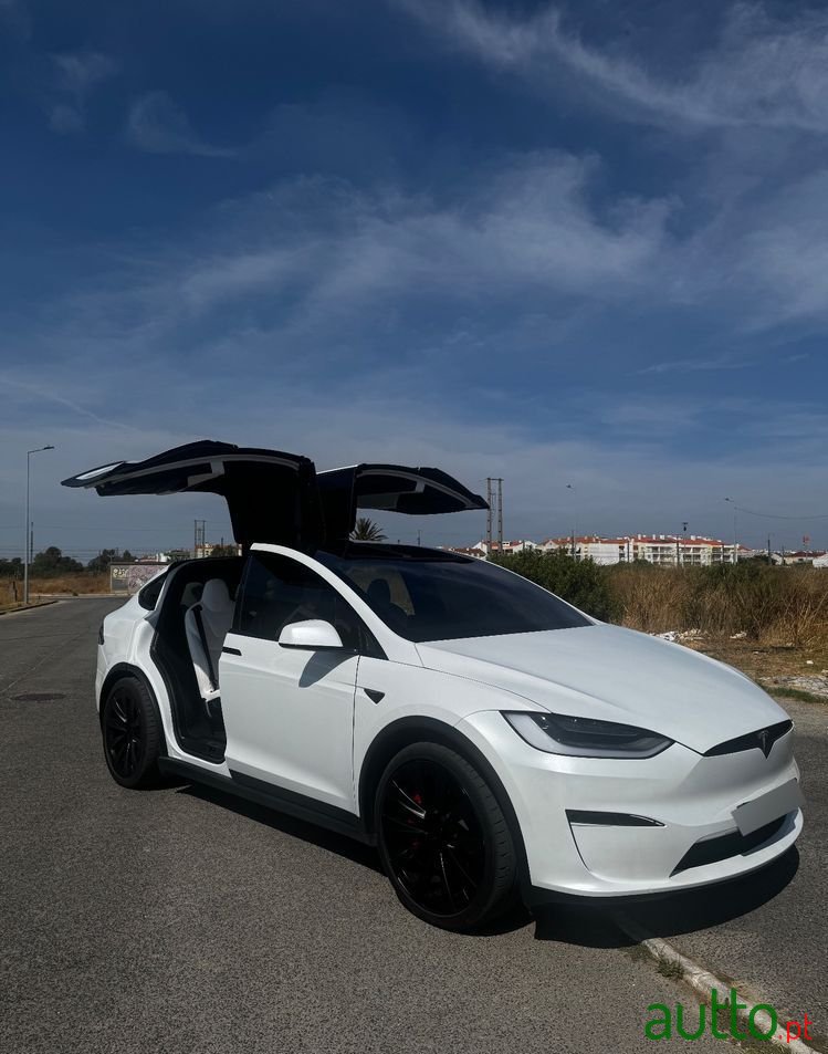 2023' Tesla Model X Plaid Awd photo #1