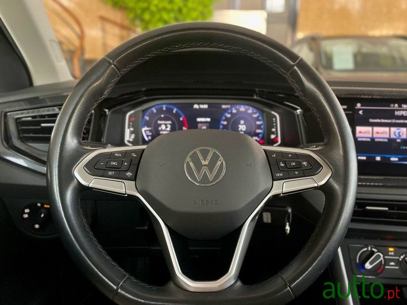 2022' Volkswagen Polo photo #2