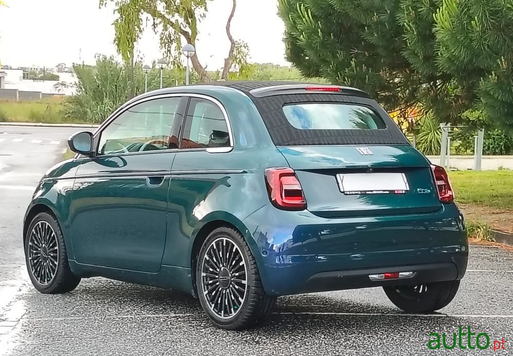 2021' Fiat 500E C La Prima photo #5