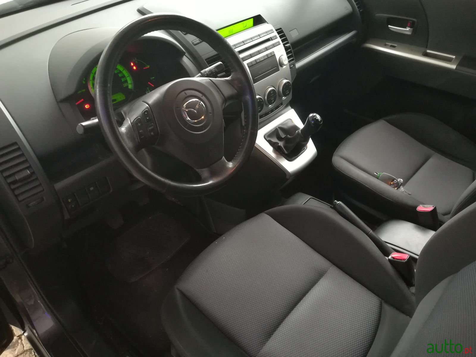 2006' Mazda 5 2.0 d "Exclusive" 7 Lugares photo #3