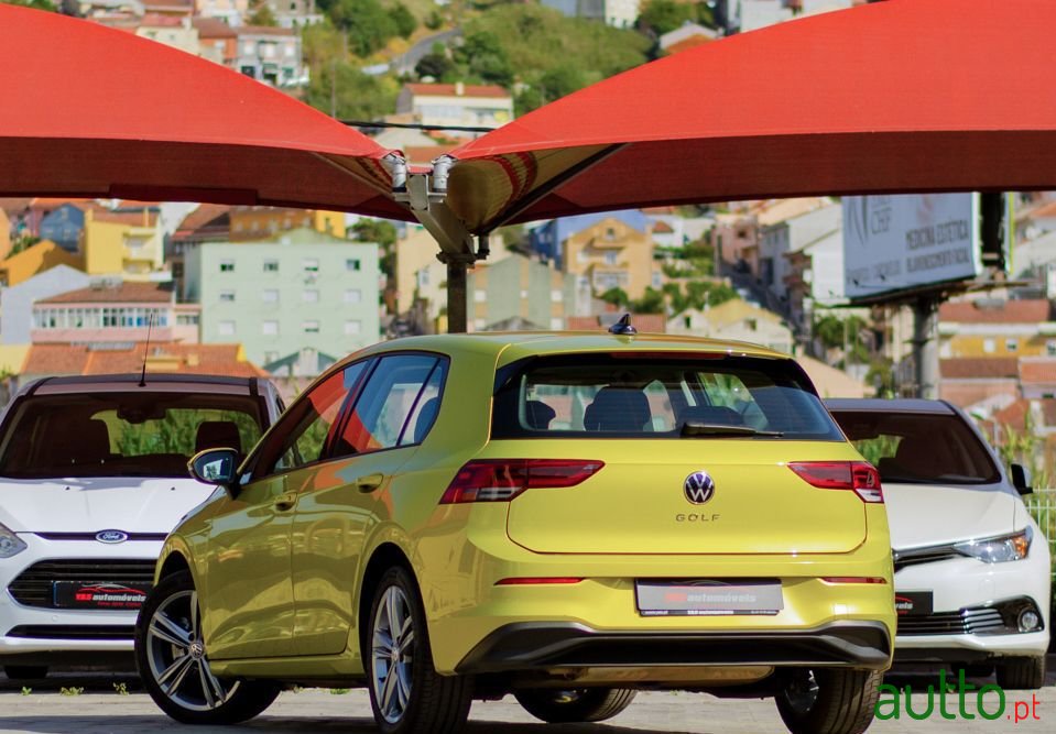 2021' Volkswagen Golf photo #6