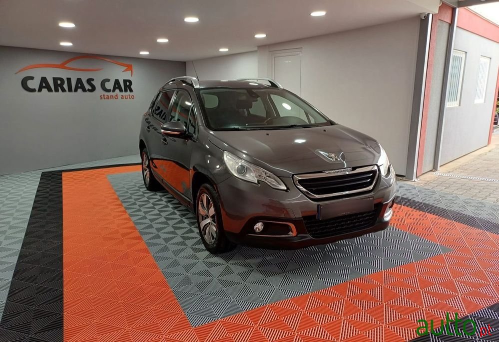 2015' Peugeot 2008 1.4 Hdi Allure photo #2