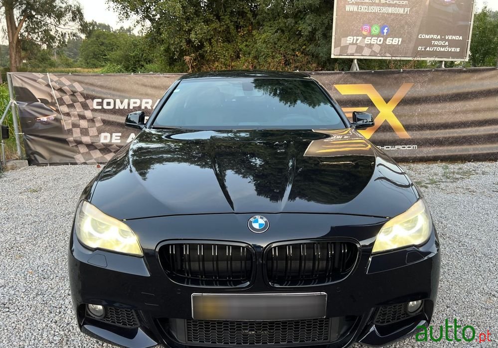 2013' BMW Série 5 D Pack M Auto photo #2