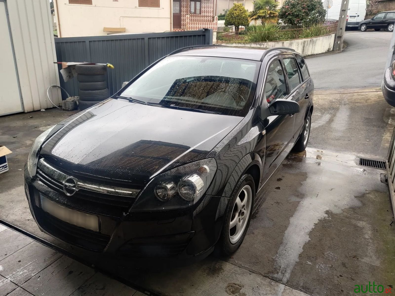 2006' Opel Astra photo #1